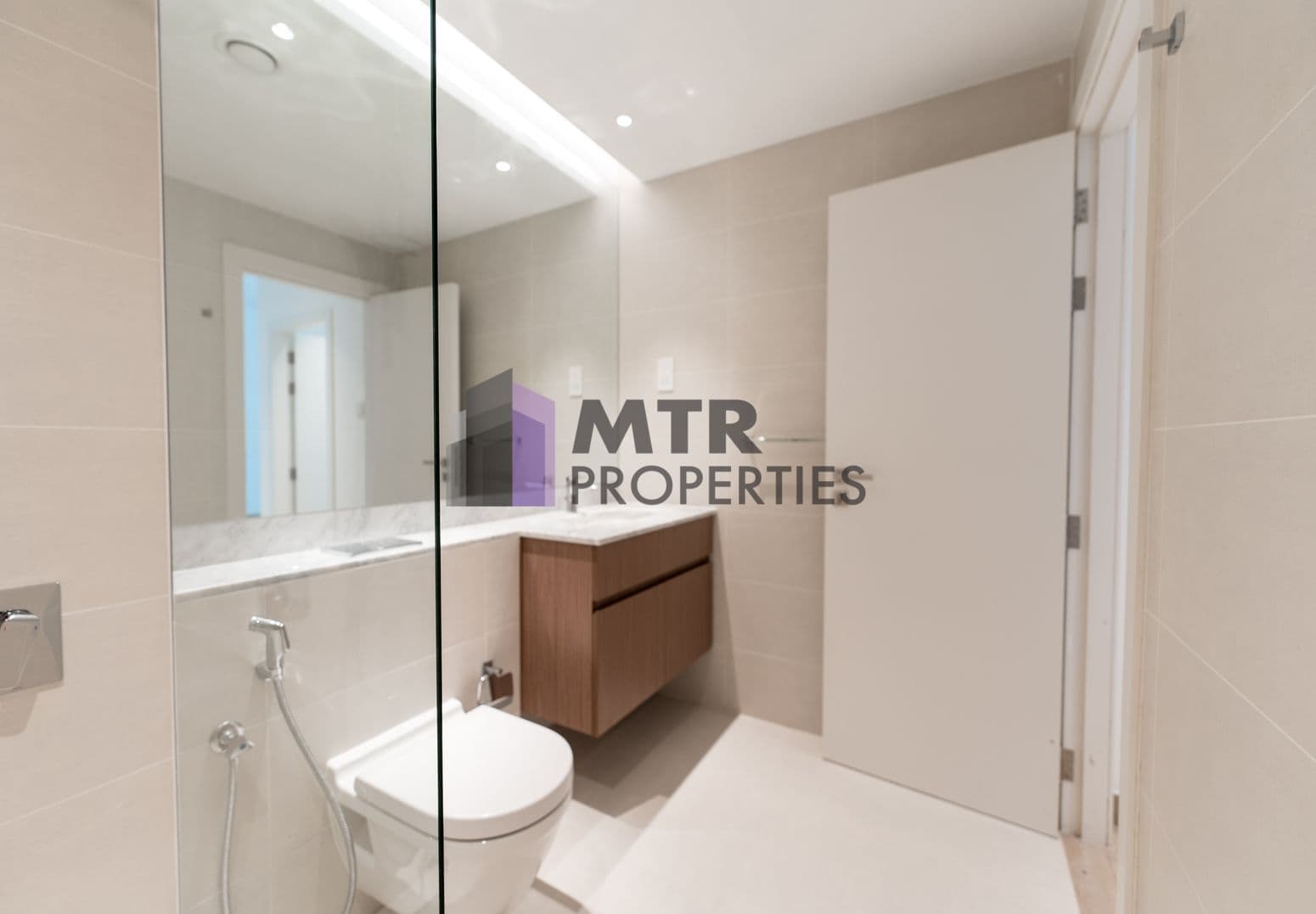 ensuite master bathroom in apartment for sale in La Rive