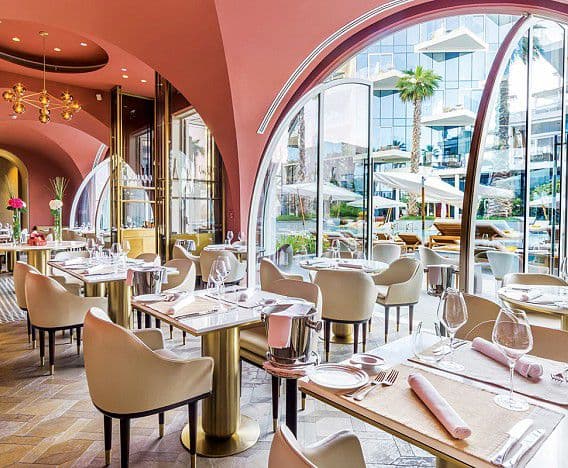 The place where you can enjoy great food in Palm Jumeirah
